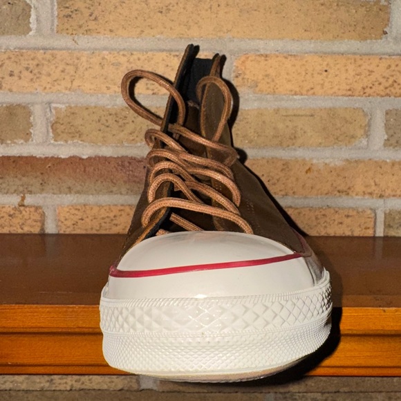 Converse Brown Leather High-Top Sneakers with White Sole Size 10.5 NWOT - Picture 6 of 15